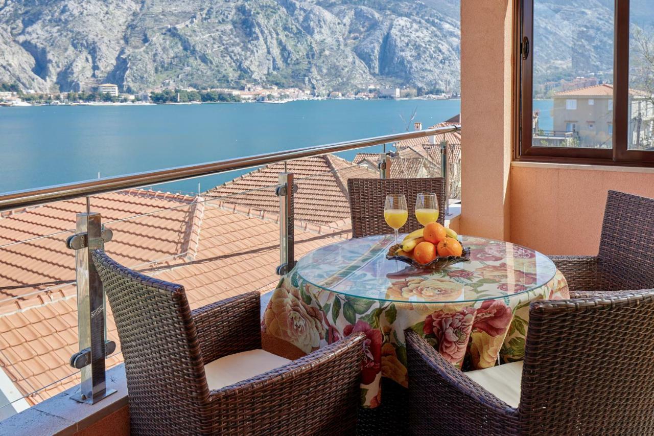 Blanka Sea View Apartments Kotor Extérieur photo