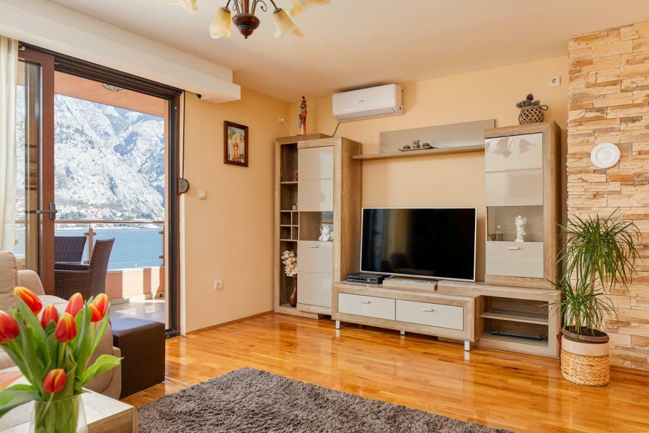 Blanka Sea View Apartments Kotor Extérieur photo